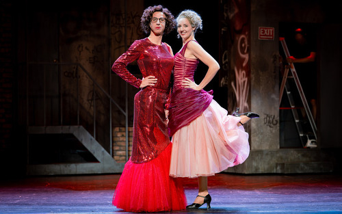 2 Tickets in der Preiskategorie 1 für das Musical TOOTSIE  am 1.01.2026 in Bonn