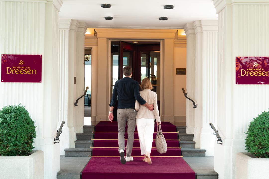 2 Übernachtungen für 2 Personen im Superior Doppelzimmer mit Rheinblick im Rheinhotel Dreesen